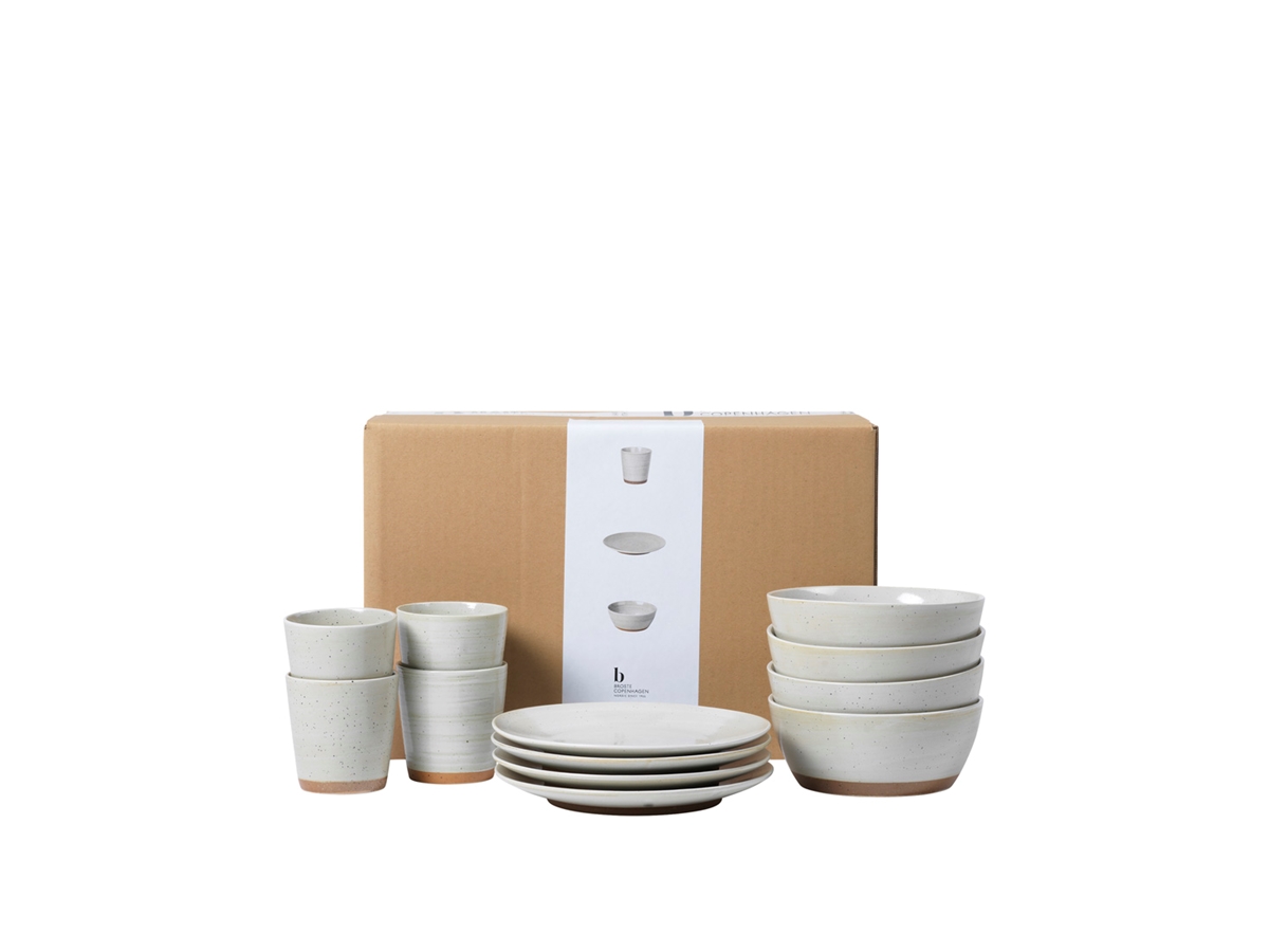 Grød Breakfast Set for Four