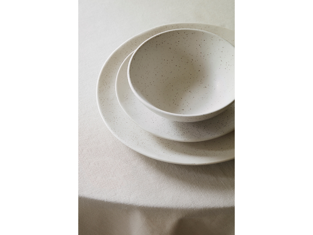 Nordic Vanilla Dinner Set for Four