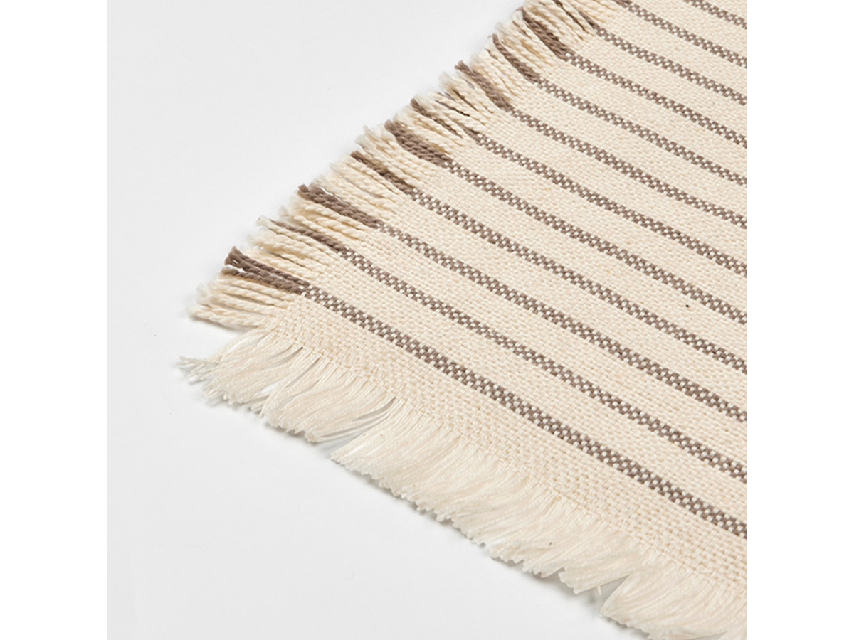 Elouise Table Runner