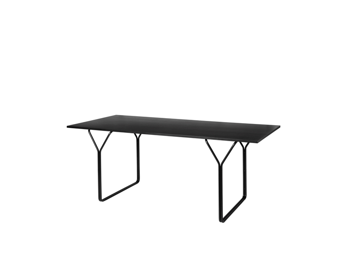 Berit Dining Table