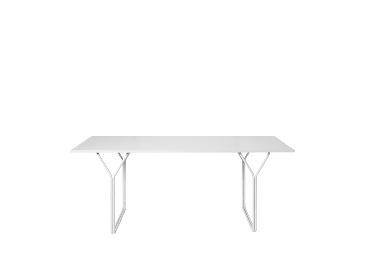 Berit Dining Table