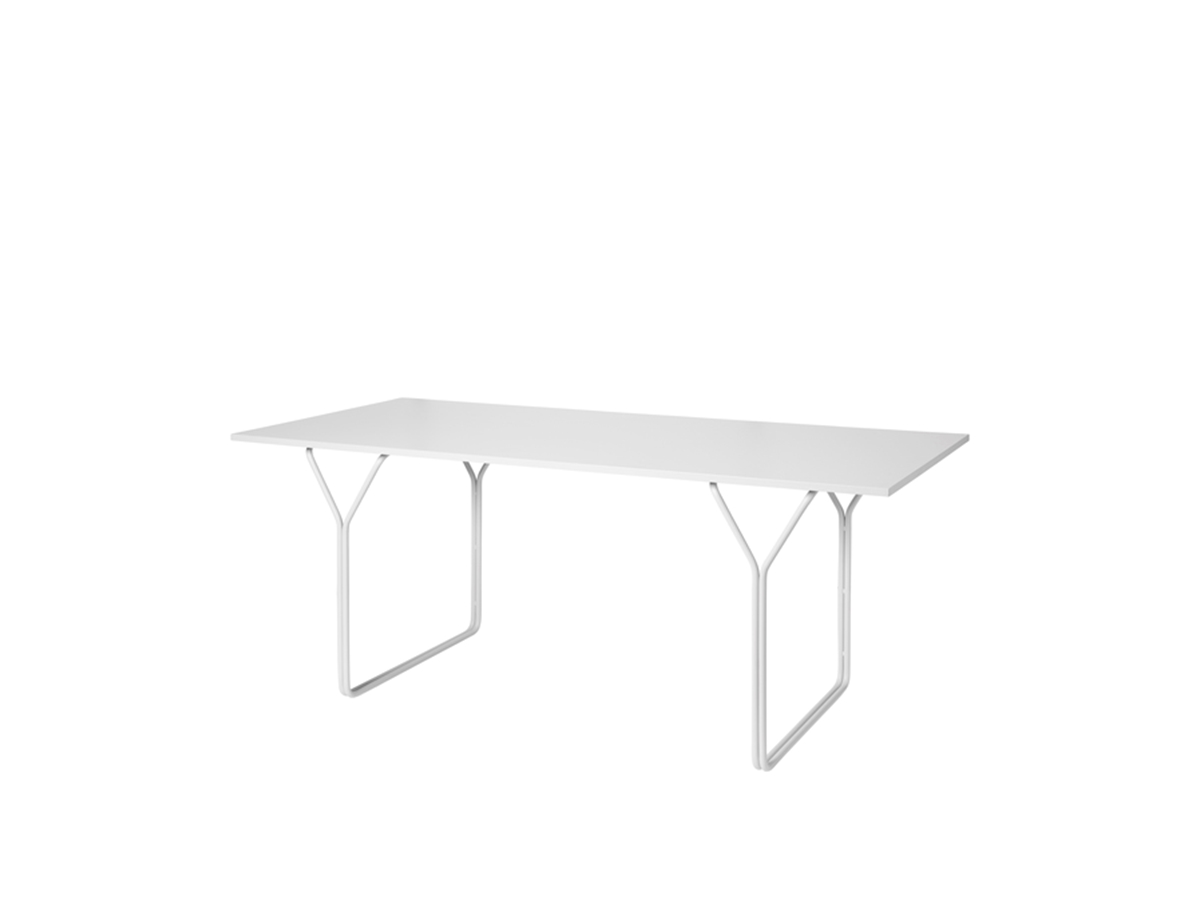 Berit Dining Table