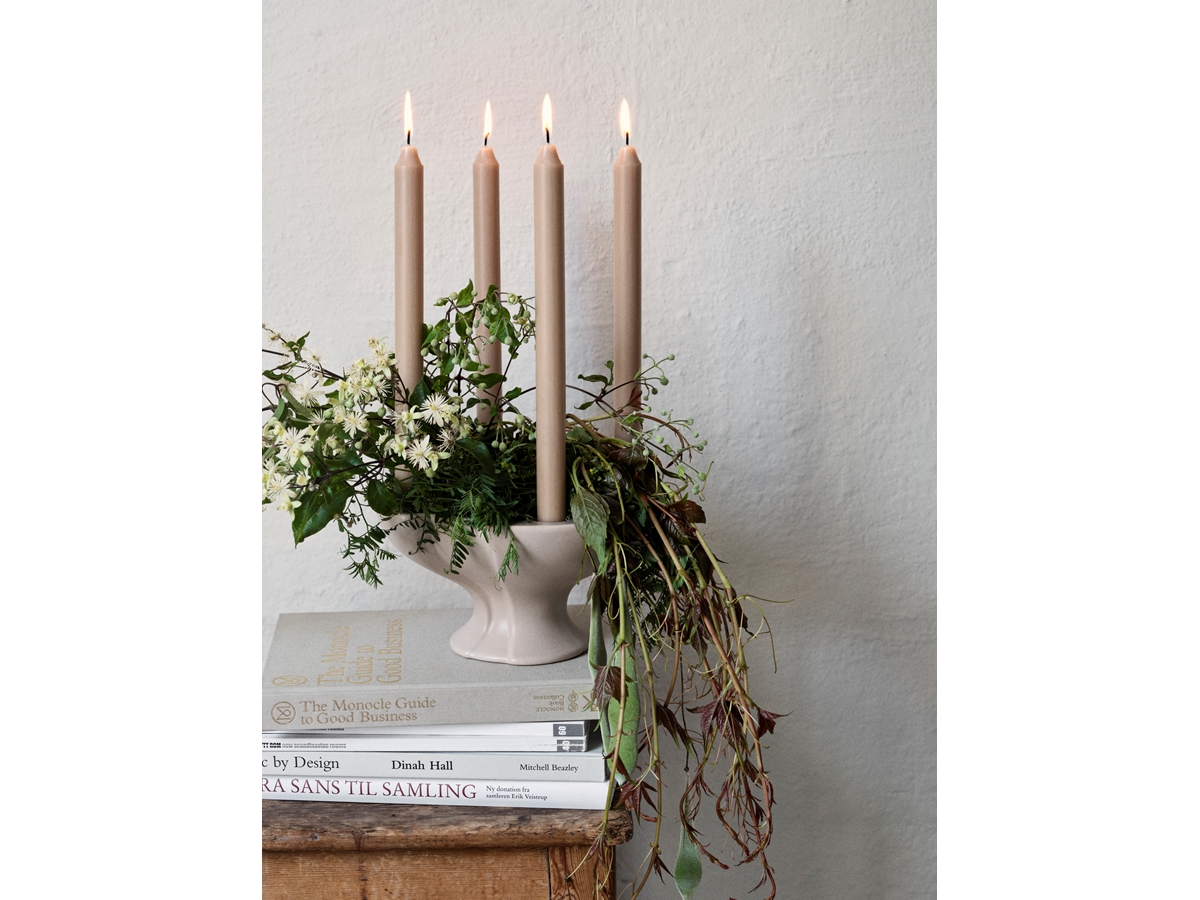 Leda Candle Holder