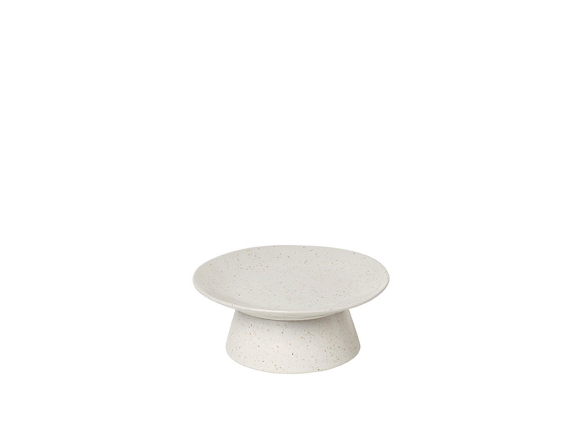 Nordic Vanilla Cake Stand