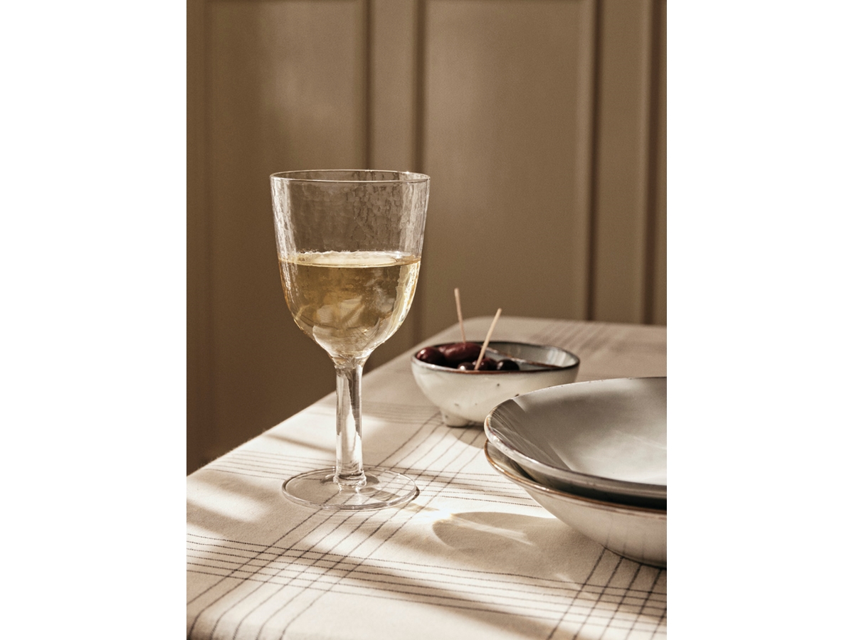 Hammered White Wine Glass